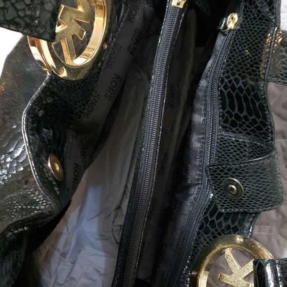 Michael Kors Lot - Picture 4 of 7